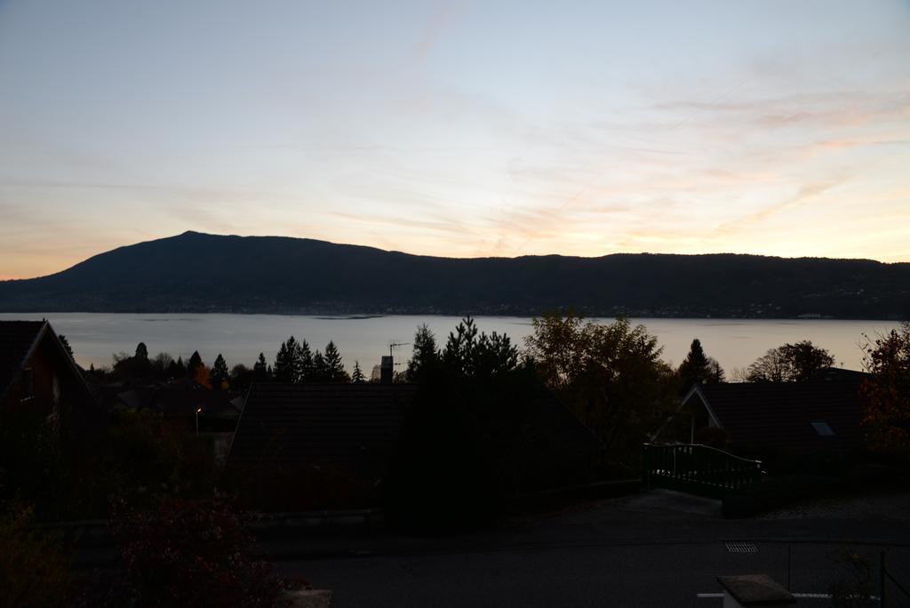 Entre Lac Et Montagne Veyrier-du-Lac Exteriör bild